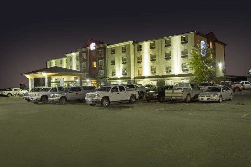 ベストウェスタン ボニービル イン アンド スイーツ Bonnyville エクステリア 写真