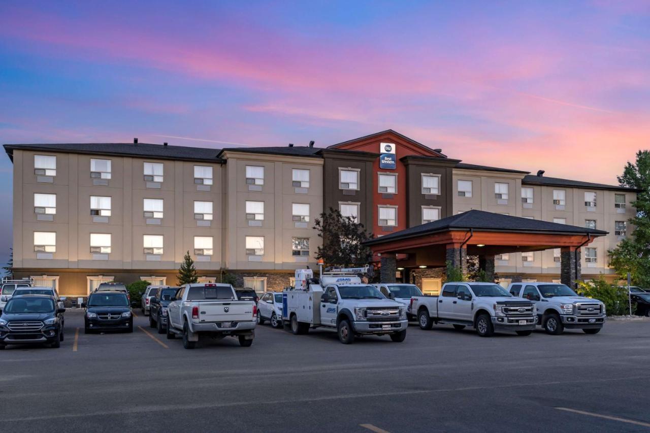 ベストウェスタン ボニービル イン アンド スイーツ Bonnyville エクステリア 写真