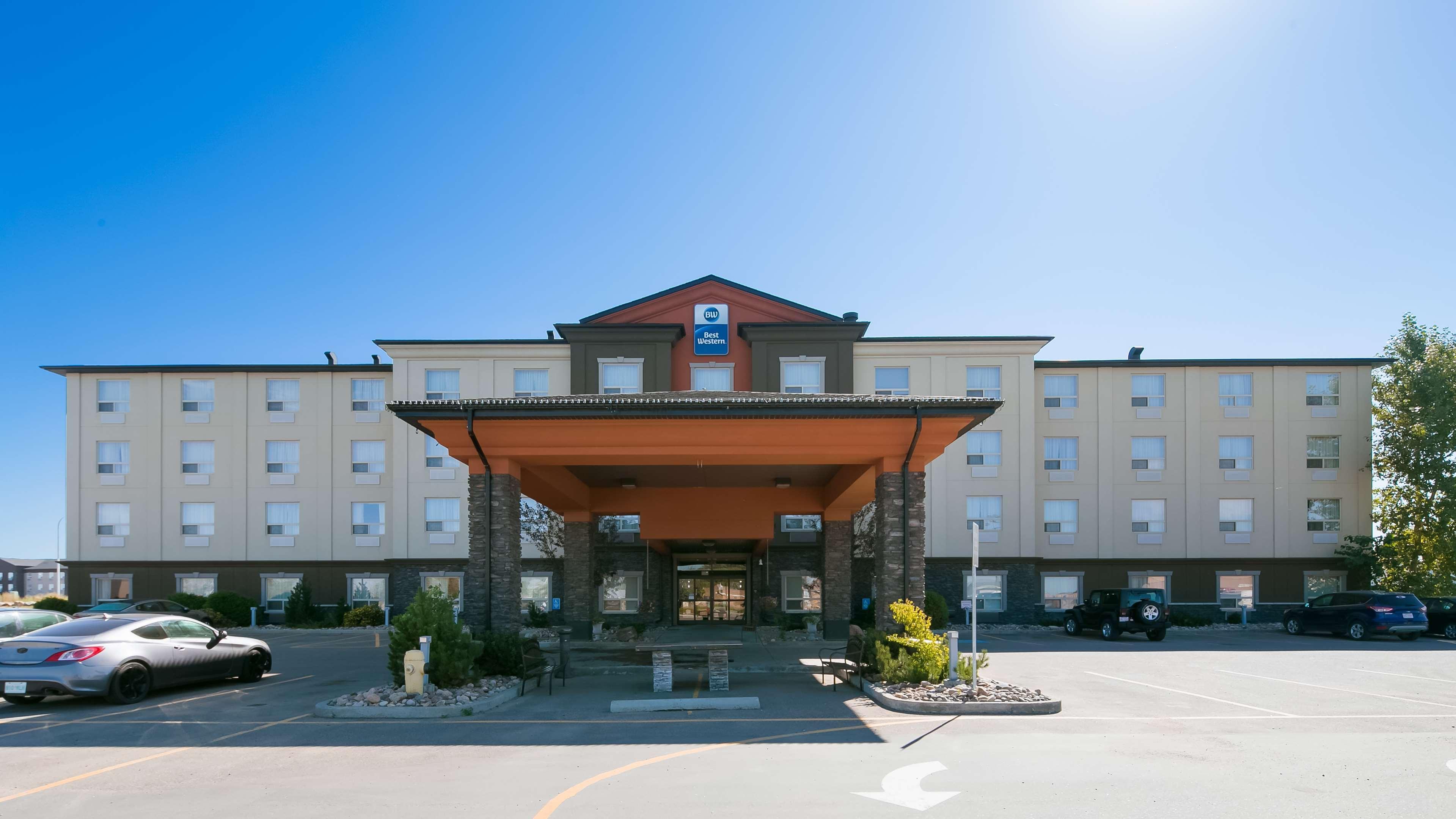 ベストウェスタン ボニービル イン アンド スイーツ Bonnyville エクステリア 写真